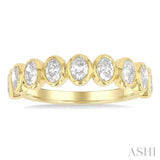7/8 Ctw North-South Oval Diamond Band in 14K Yellow Gold