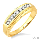 1/6 ctw Round Diamond Women's Ring in 10K Yellow Gold