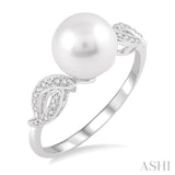 Pearl & Diamond Fashion Ring