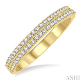 1/3 Ctw Round Diamond Wedding Band in 14K Yellow Gold