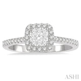 Lovebright Essential Diamond Engagement Ring