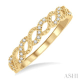 1/10 Ctw Entwined Round Cut Diamond Stack Band in 14K Yellow Gold